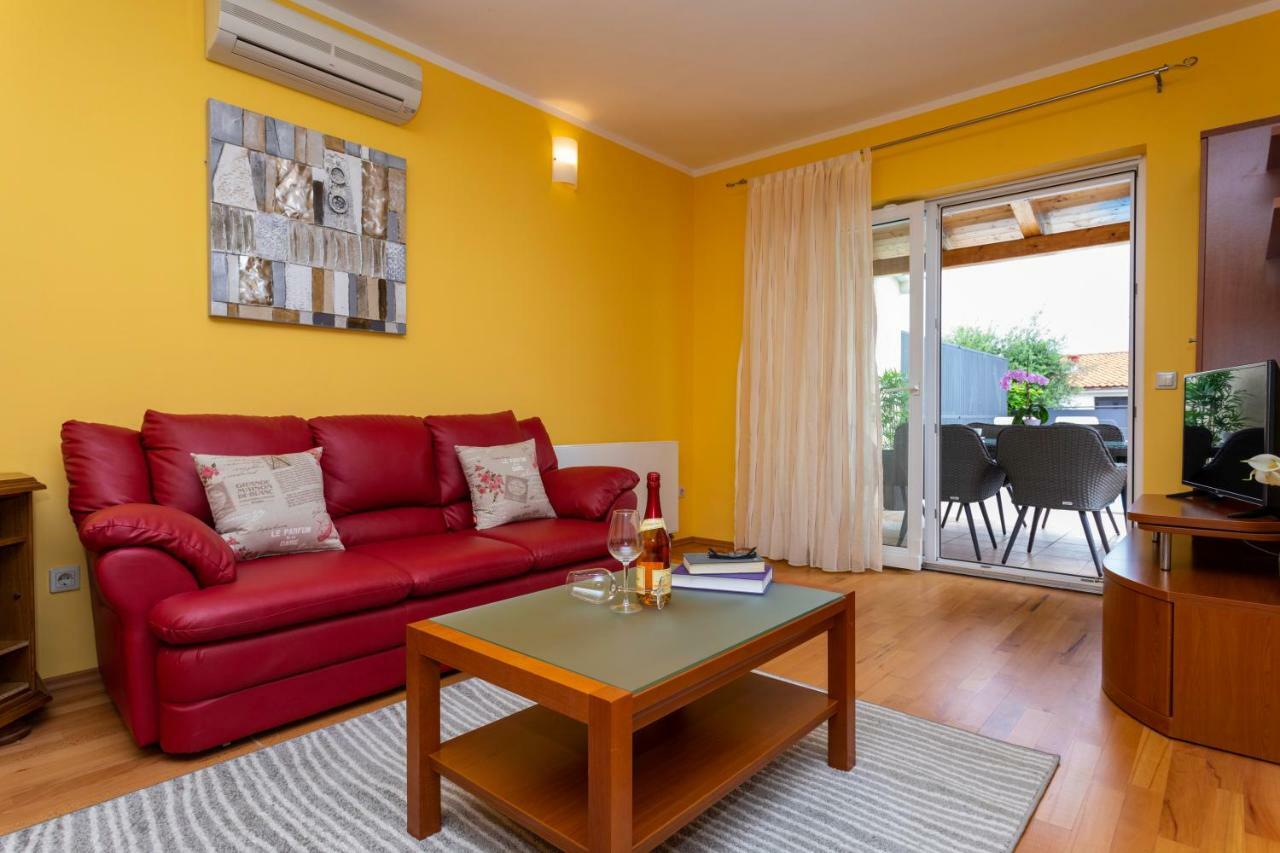 Villa Pianka Krk Town Esterno foto