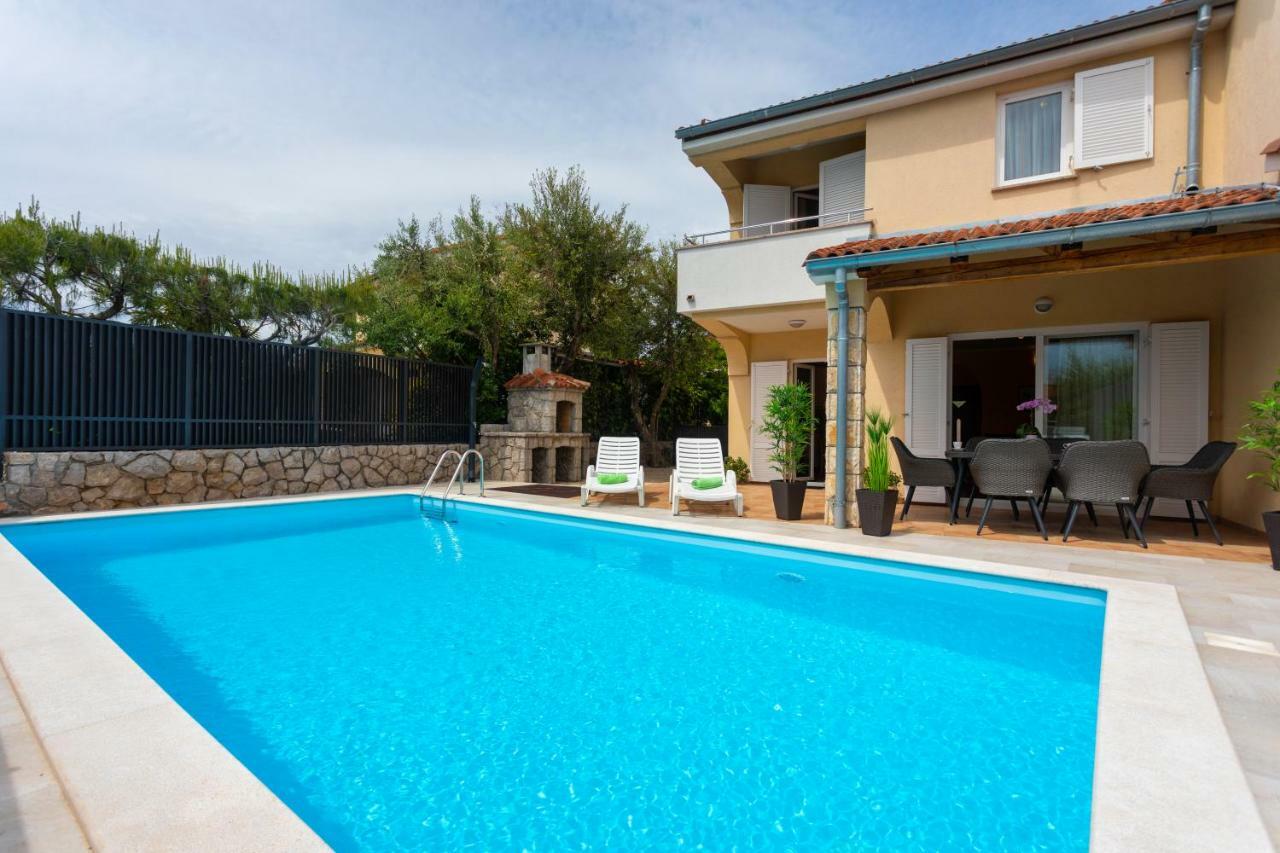 Villa Pianka Krk Town Esterno foto