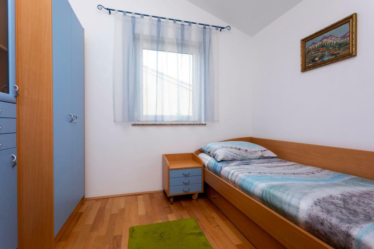 Villa Pianka Krk Town Esterno foto