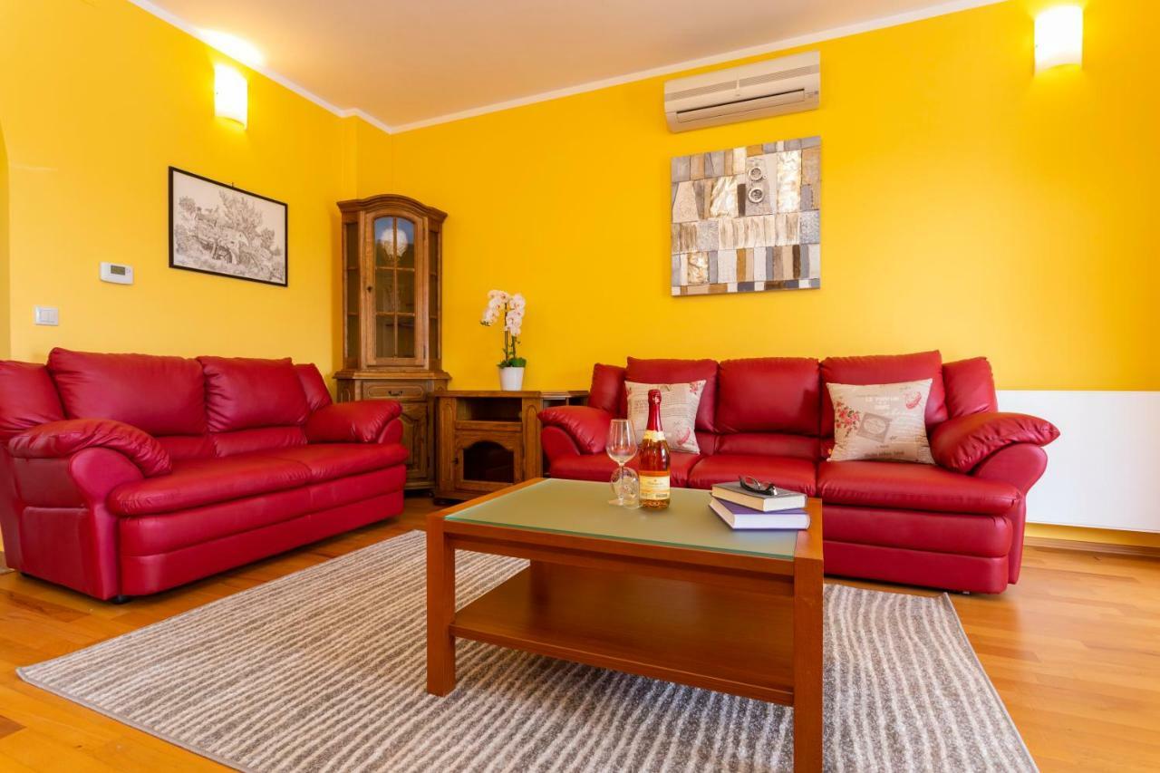 Villa Pianka Krk Town Esterno foto