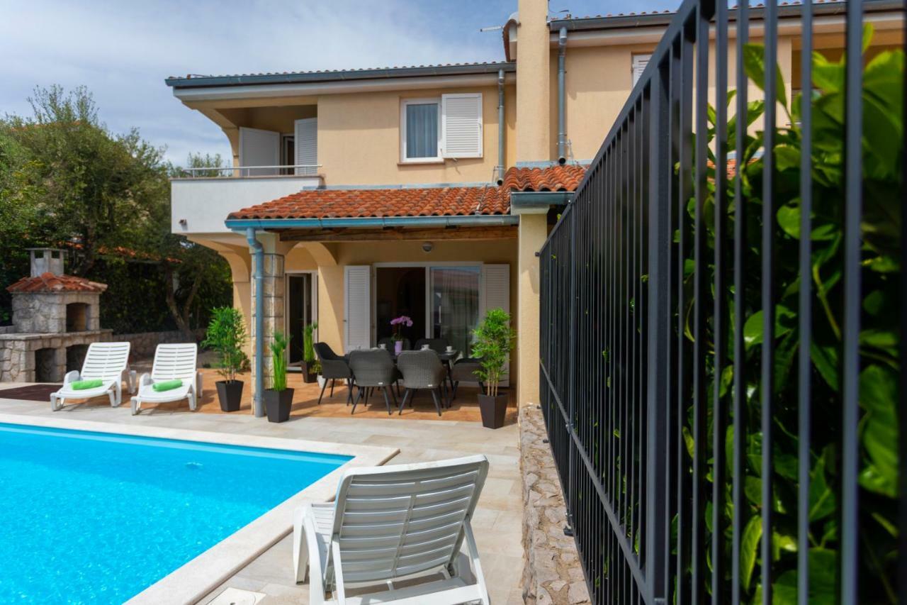 Villa Pianka Krk Town Esterno foto